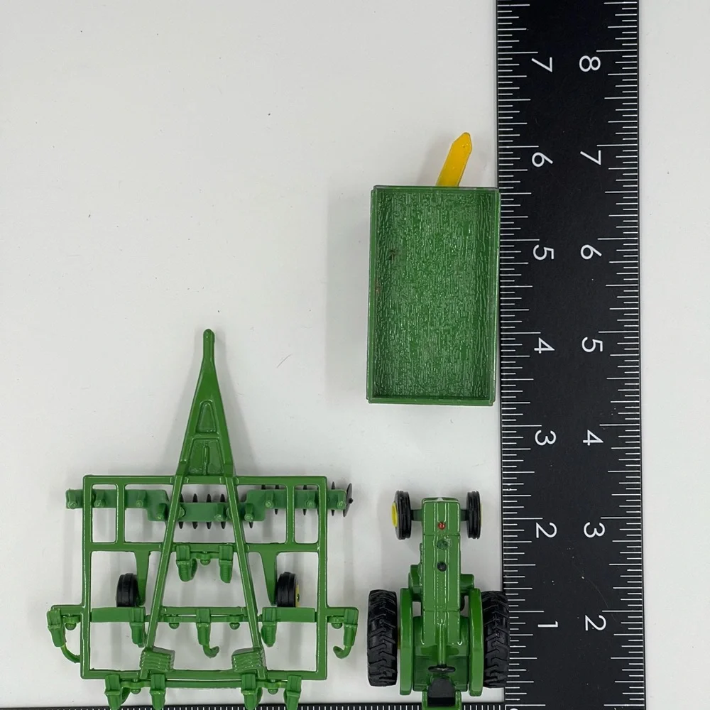 Ertl & Zee Toys John Deere 3 pc Mini Tractor Set  1268Q00 Plow Disc Wagon **READ